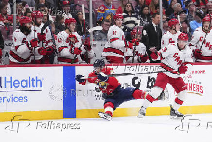 NHL: Carolina Hurricanes at Florida Panthers