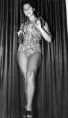 1955A atriz Dorinha Duval em foto de