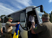 Ukrainian POWs are seen after a swap at an unknown location in Ukraine