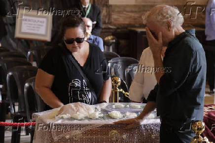 Ney Latorraca  velado no Teatro Municipal