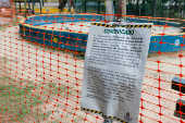 rea interditada por contaminao no parque da Aclimao, em SP