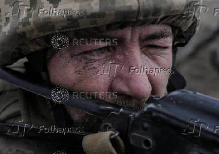 Ukrainian servicemen attend a training near the town of Siversk