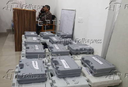 Distribution of Electronic Voting Machines (EVM) on the eve of Kashmir state elections 2024