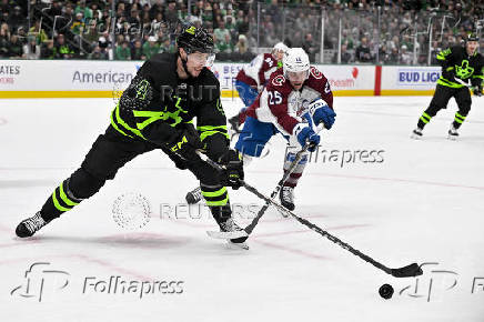 NHL: Colorado Avalanche at Dallas Stars