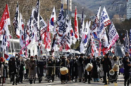 Supporters of impeached President Yoon protest against his arrest