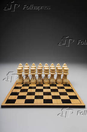 Tabuleiro e peas do jogo de xadrez
