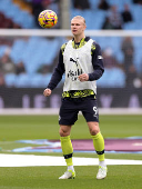 Premier League - Aston Villa v Manchester City