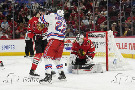 NHL: New York Rangers at Chicago Blackhawks