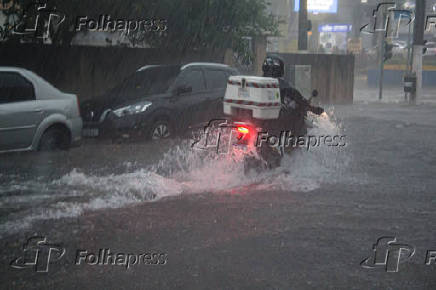 Chuva e Alagamento em So Paulo