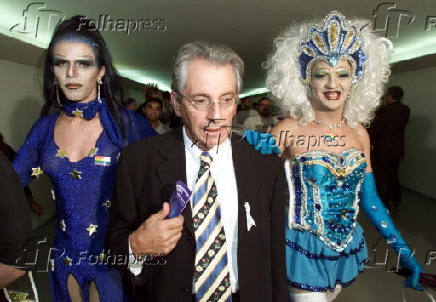 As drag queens Dahanna Cout (esquerda)