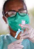 Vacina contra gripe  realizada no DF