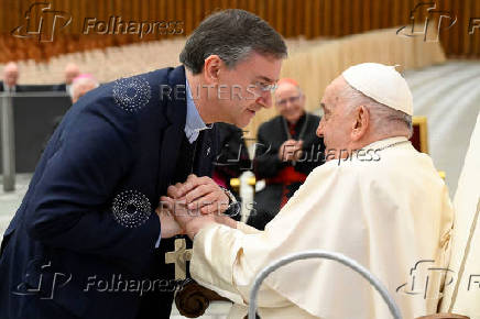 Folhapress Fotos Pope Francis Meets Committee And Foundation