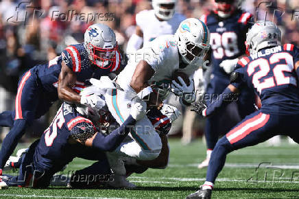 NFL: Miami Dolphins at New England Patriots