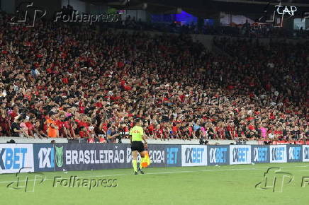 Partida entre o athletico contra o fluminense pelo campeonato brasileiro da srie a