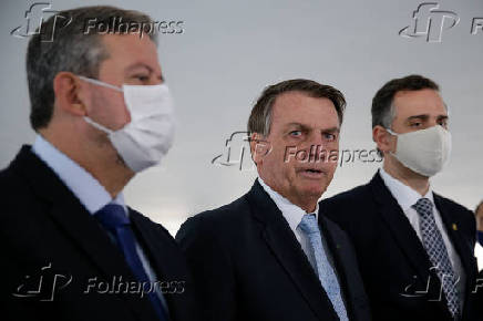 Bolsonaro se rene com os presidente da Cmara e Senado