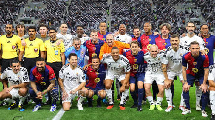 FC Barcelona Legends v Real Madrid Legends