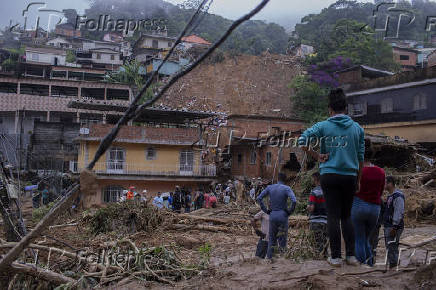 Destruio provocada pela chuva em Petrpolis (RJ)