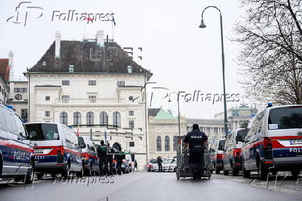 Austrian president meets Freedom Party of Austria chairman in Vienna