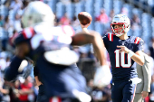 NFL: Miami Dolphins at New England Patriots