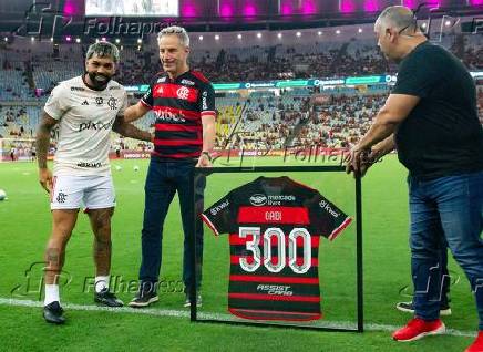 Partida entrega Flamengo e Fluminense 30 rodada Brasileiro