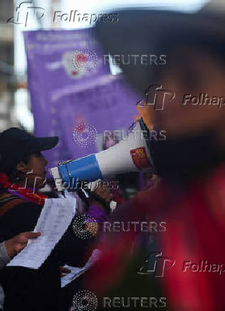 Protest in commemoration of the International Day for the Elimination of Violence Against Women, in El Alto