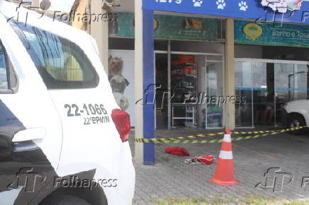 Tentativa de roubo em nibus, na Av. Nossa Senhora do Sabar, zona sul de SP