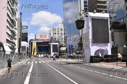 Preparativos Ano Novo na Paulista