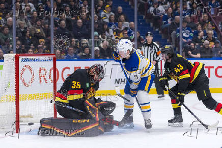 NHL: Buffalo Sabres at Vancouver Canucks