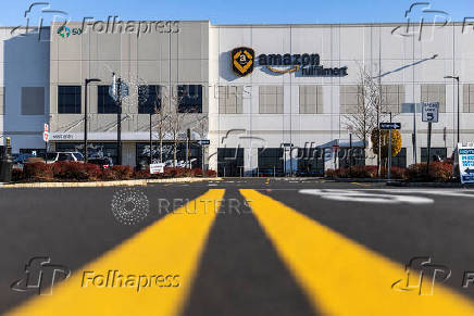 Amazon fulfillment center buzzes on Cyber Monday