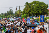 Cuban faithful carry out the traditional procession of the Virgin of Regla