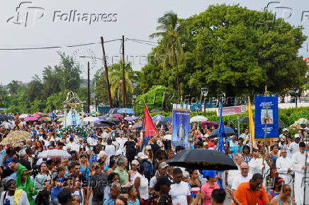 Cuban faithful carry out the traditional procession of the Virgin of Regla