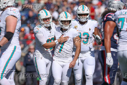 NFL: Miami Dolphins at New England Patriots