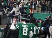 NFL: Miami Dolphins at New York Jets