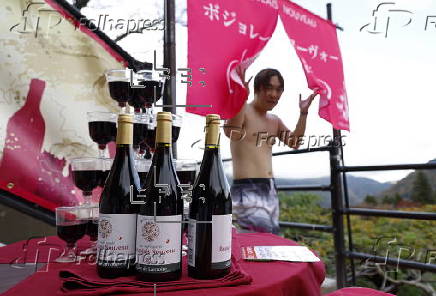 2024 Beaujolais Nouveau wine release event at hot spring in Hakone