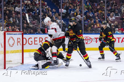 NHL: Ottawa Senators at Vancouver Canucks