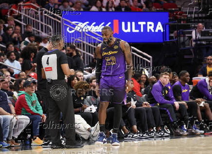 NBA: Los Angeles Lakers at Houston Rockets