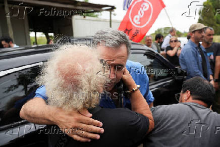 Uruguay's President-elect Yamandu Orsi meets with former President Jose 