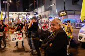 Protest against Israeli government's management of the ongoing conflict in Gaza and to show support for the hostages, in Tel Aviv