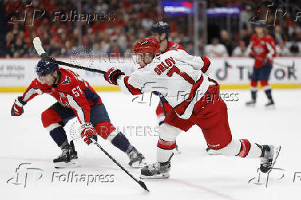 NHL: Carolina Hurricanes at Washington Capitals