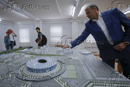 Svatkovsky shows a model of the new soccer stadium in Nizhny Novgorod
