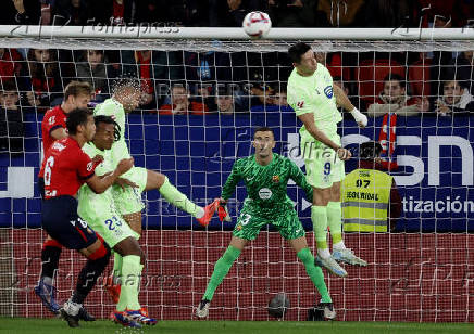 LaLiga - Osasuna v FC Barcelona