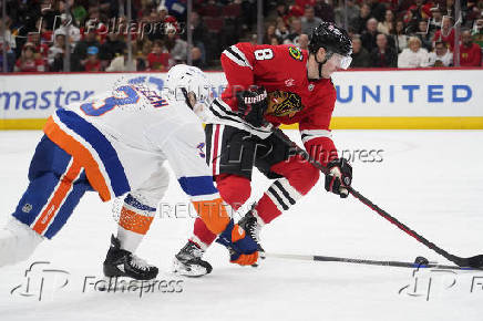 NHL: New York Islanders at Chicago Blackhawks