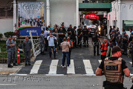 Trocas de tiro na prefeitura de Osasco 