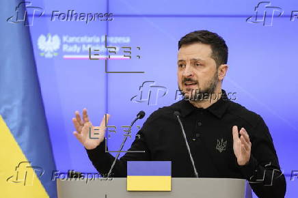 Ukrainian President Volodymyr Zelensky visits Warsaw