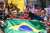 Caminyada com Boulos, Marta e Lula na Av. Paulista