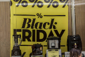 Lojistas preparam as ofertas para a Black Friday