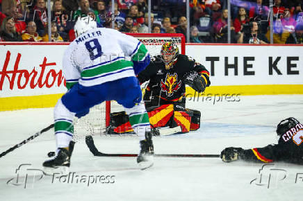 NHL: Vancouver Canucks at Calgary Flames