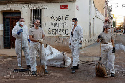 After deadly floods in Valencia region, residents of disaster ground-zero of Paiporta