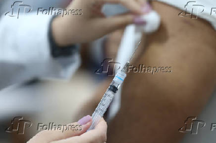 Vacinao contra a Covid na UBS Max Perlman, na zona sul de SP