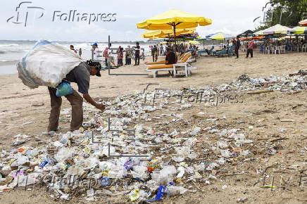 Waste accumulation along Bali's Kuta beach